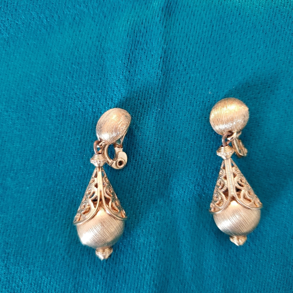 Vintage Monet clip earrings
